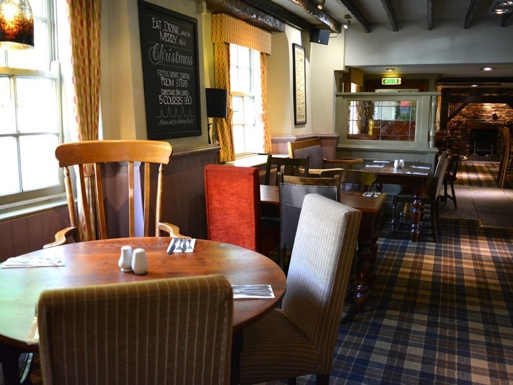Swan & Talbot Inn Wetherby Extérieur photo