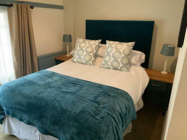 Swan & Talbot Inn Wetherby Extérieur photo